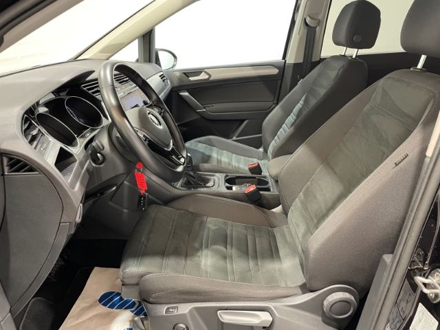 Volkswagen Touran 2021