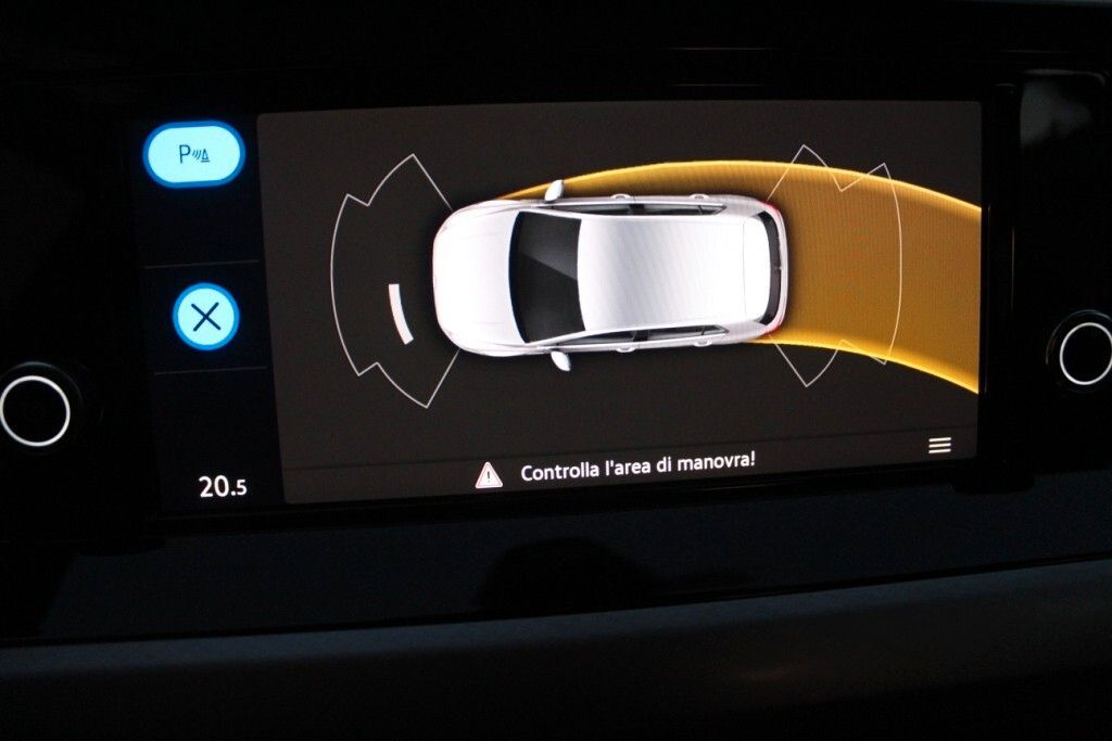 Volkswagen Golf 2021