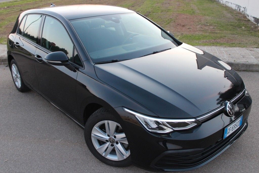 Volkswagen Golf 2021