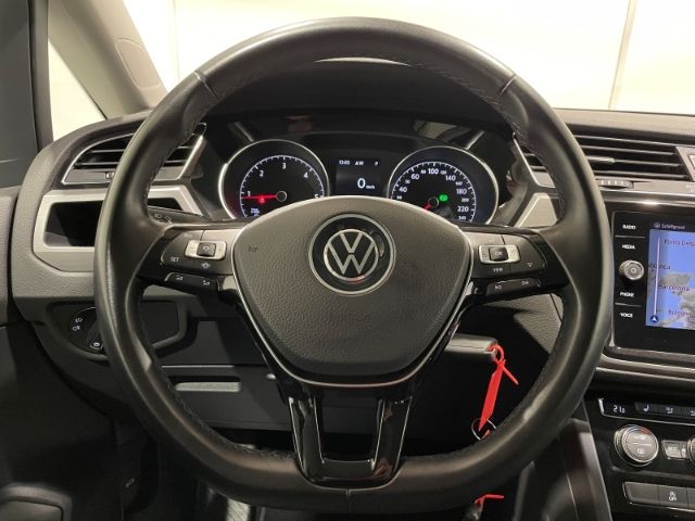 Volkswagen Touran 2021
