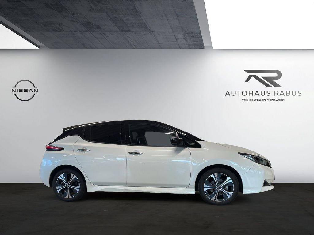 Nissan Leaf 2021