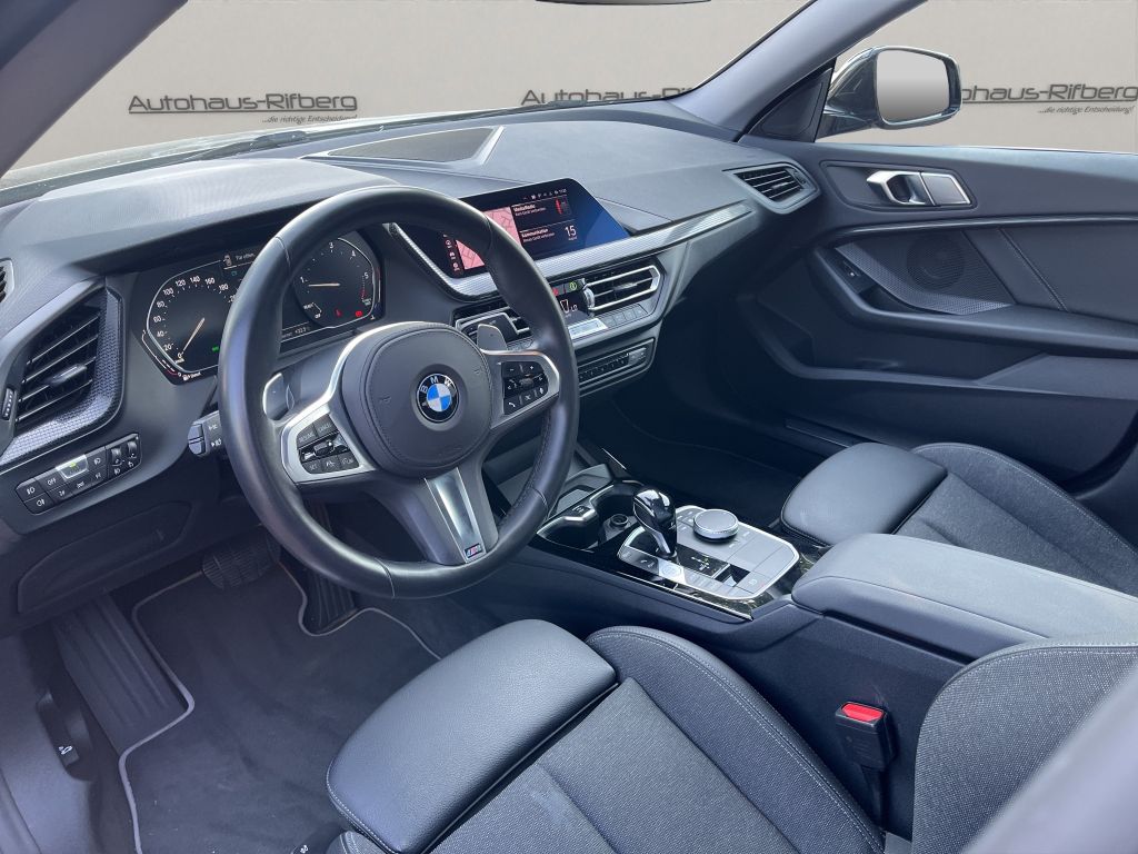BMW 218 2020