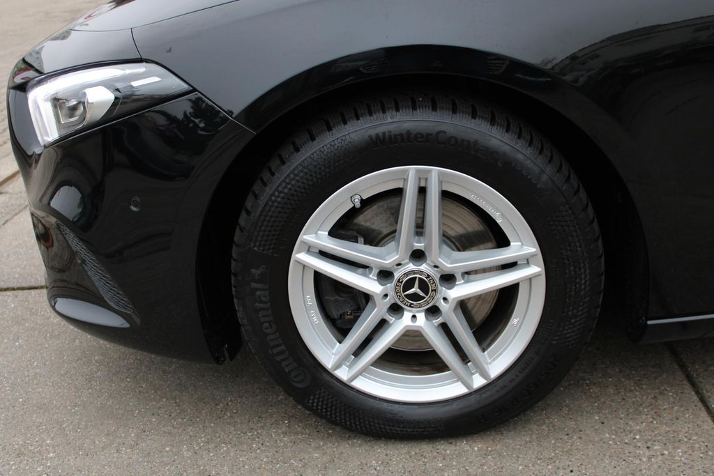 Mercedes-Benz A 200 2022