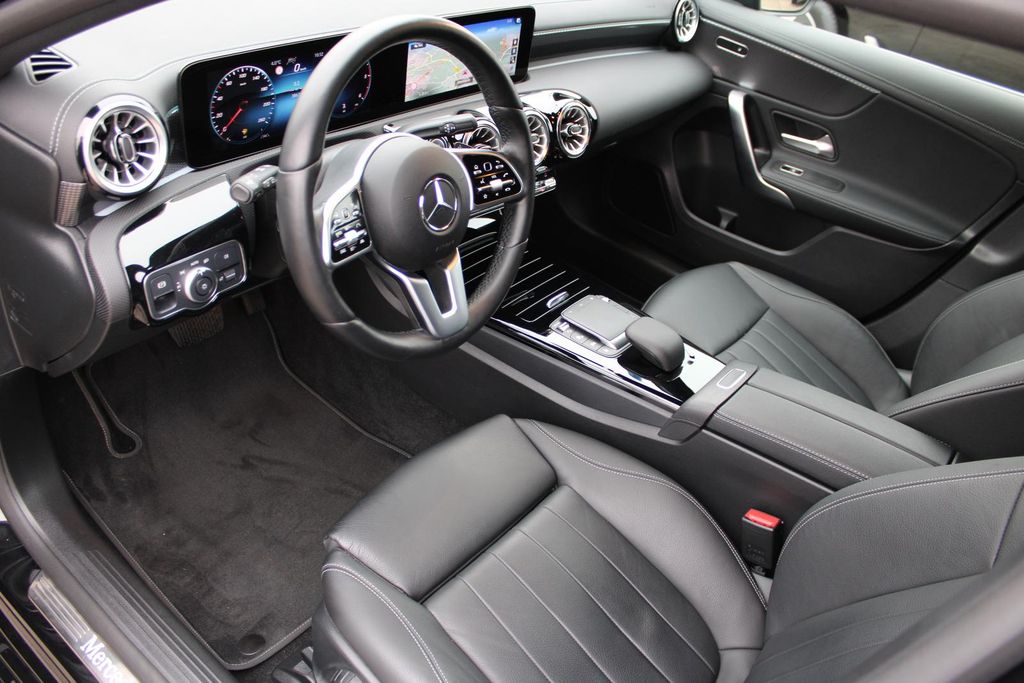 Mercedes-Benz A 200 2022