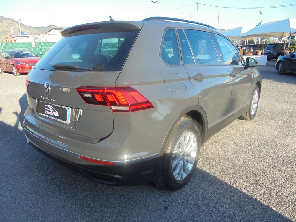 Volkswagen Tiguan 2021