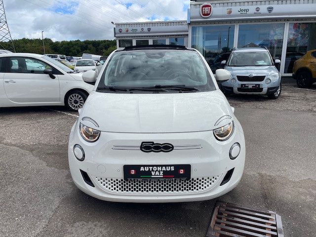 Fiat 500e 2023