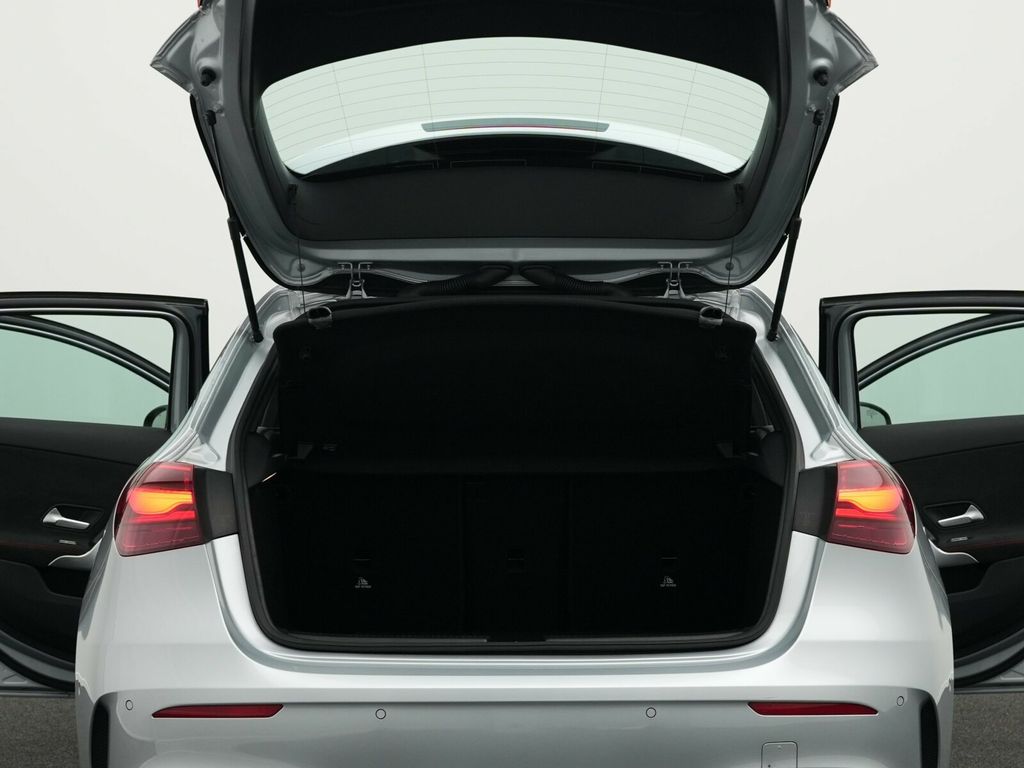 Mercedes-Benz A 200 2024