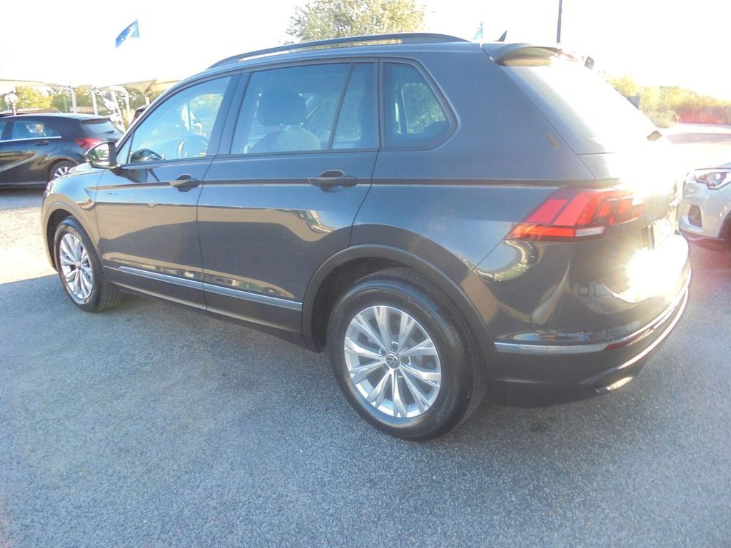 Volkswagen Tiguan 2021