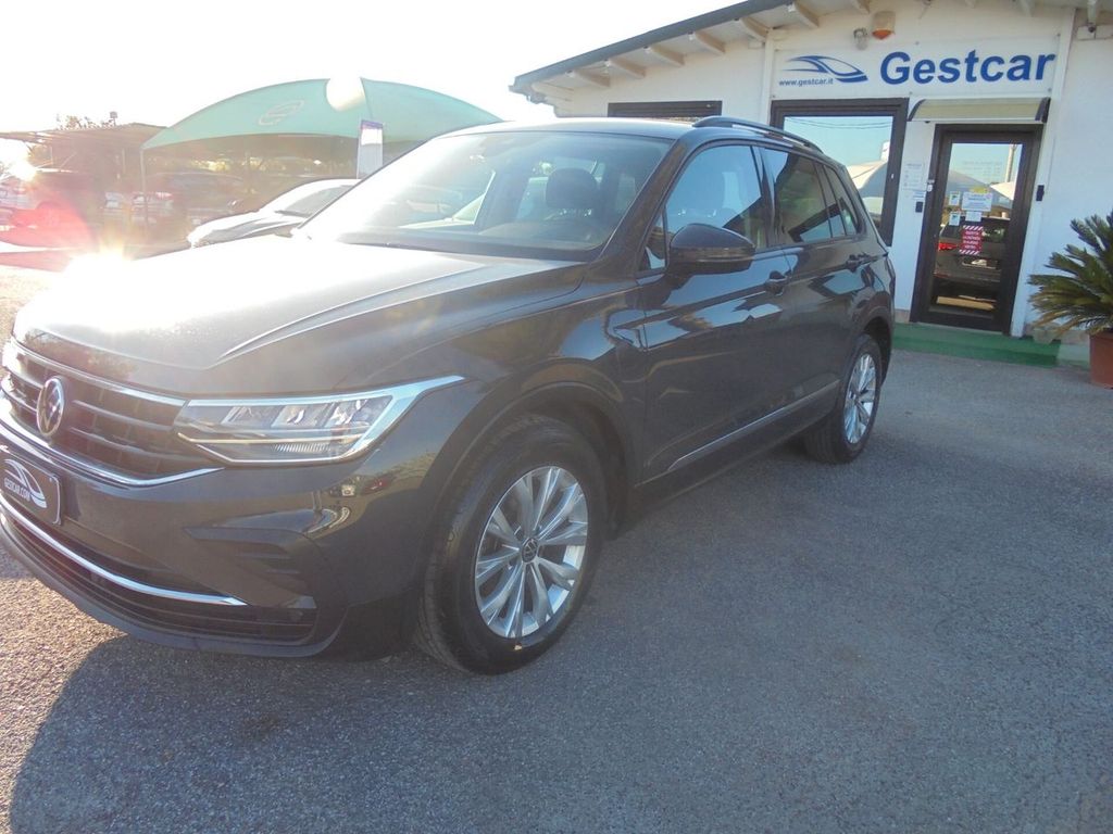 Volkswagen Tiguan 2021