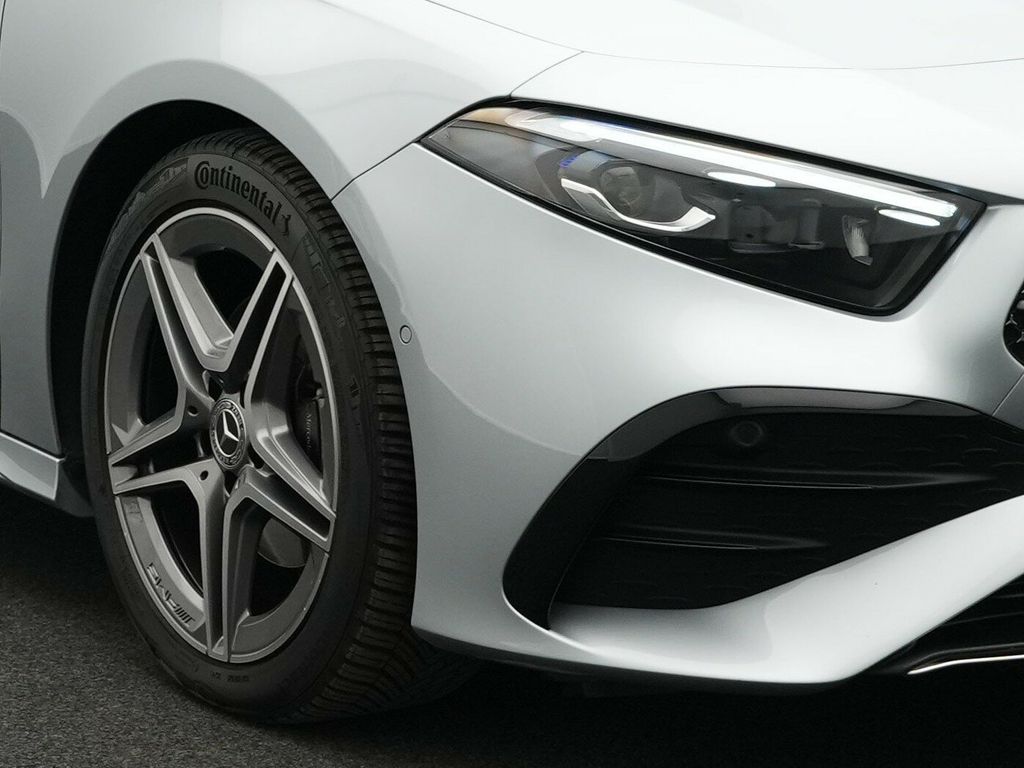 Mercedes-Benz A 200 2024