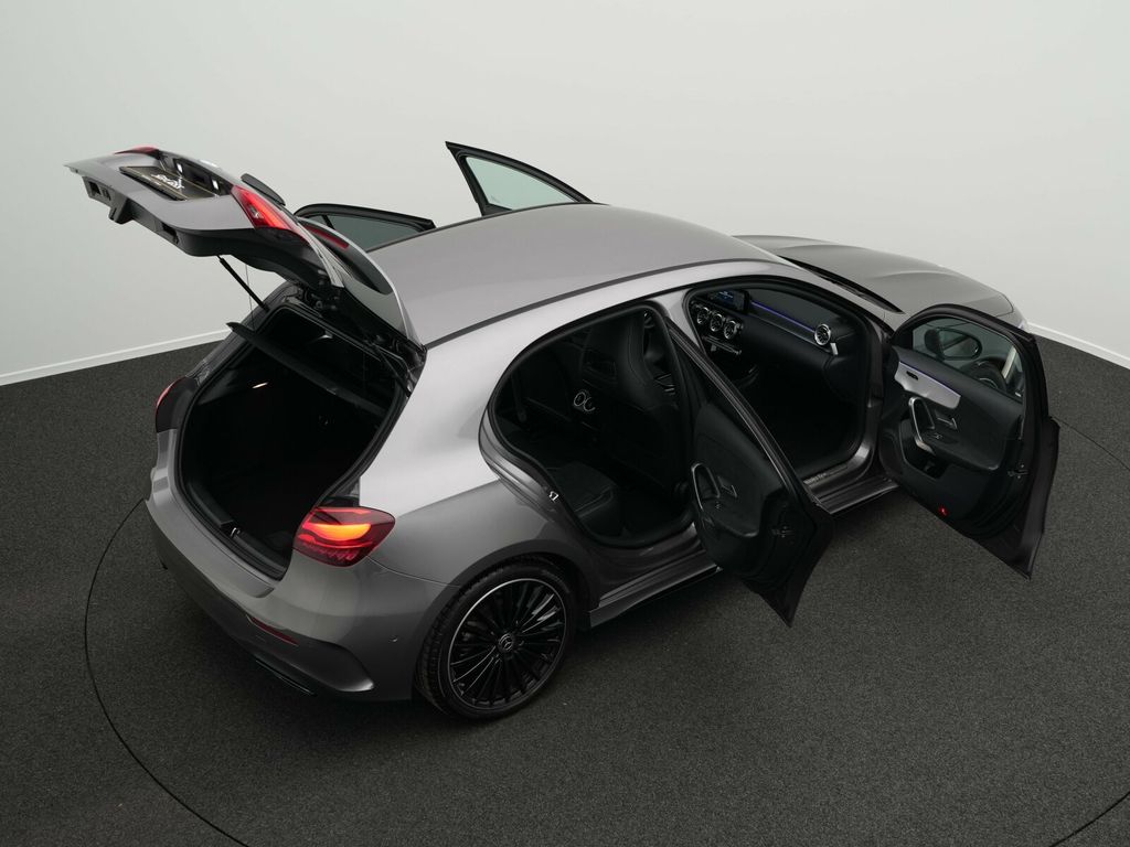 Mercedes-Benz A 200 2025