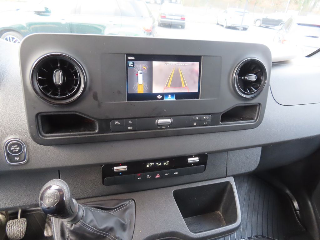 Mercedes-Benz Sprinter 2021