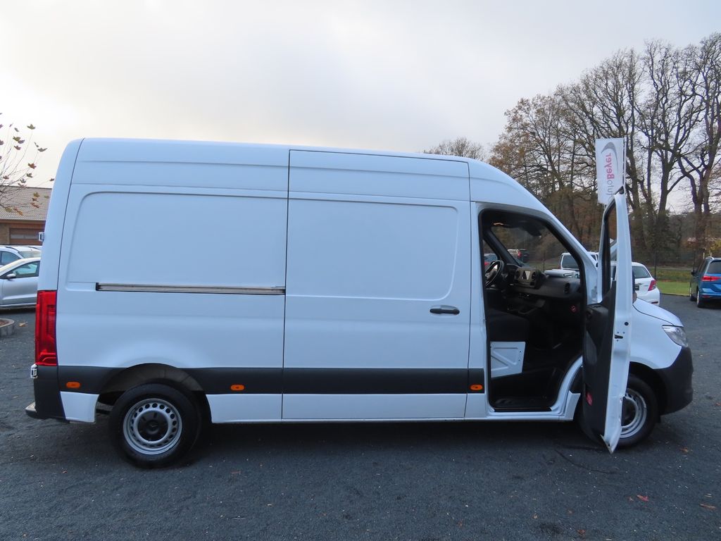 Mercedes-Benz Sprinter 2021