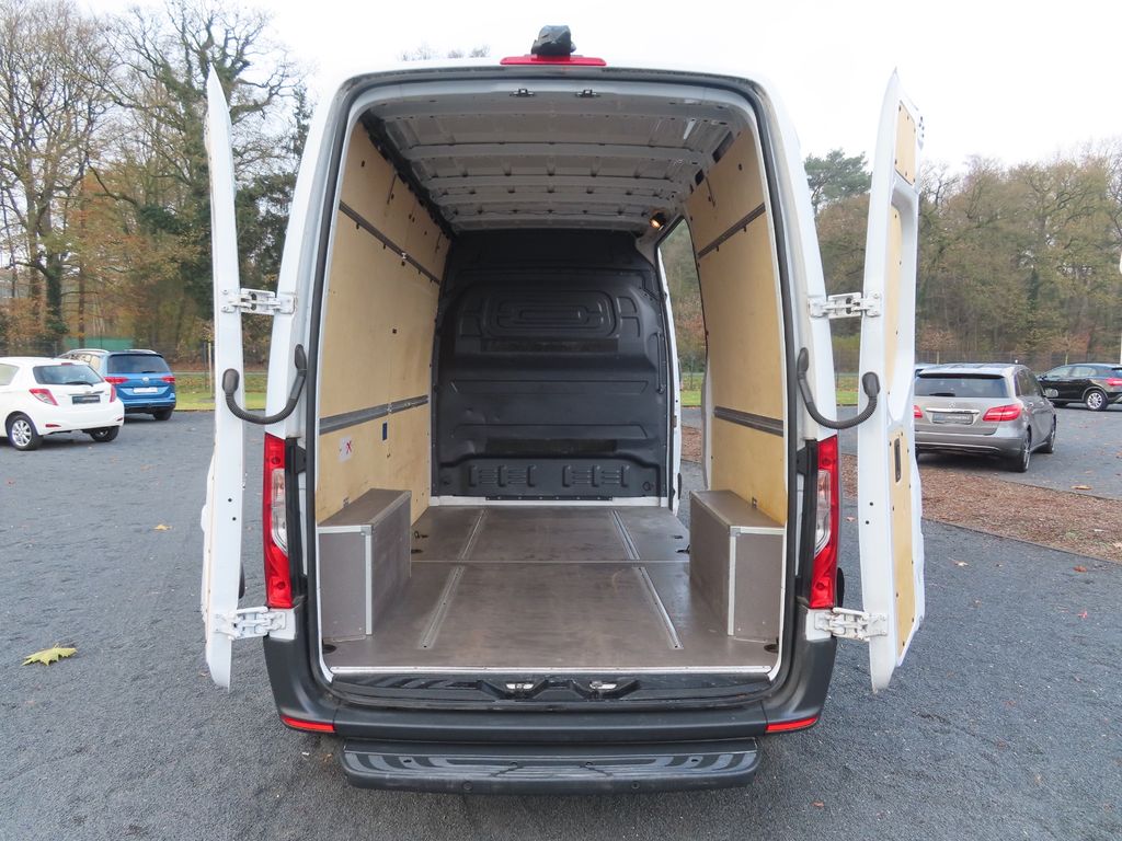 Mercedes-Benz Sprinter 2021