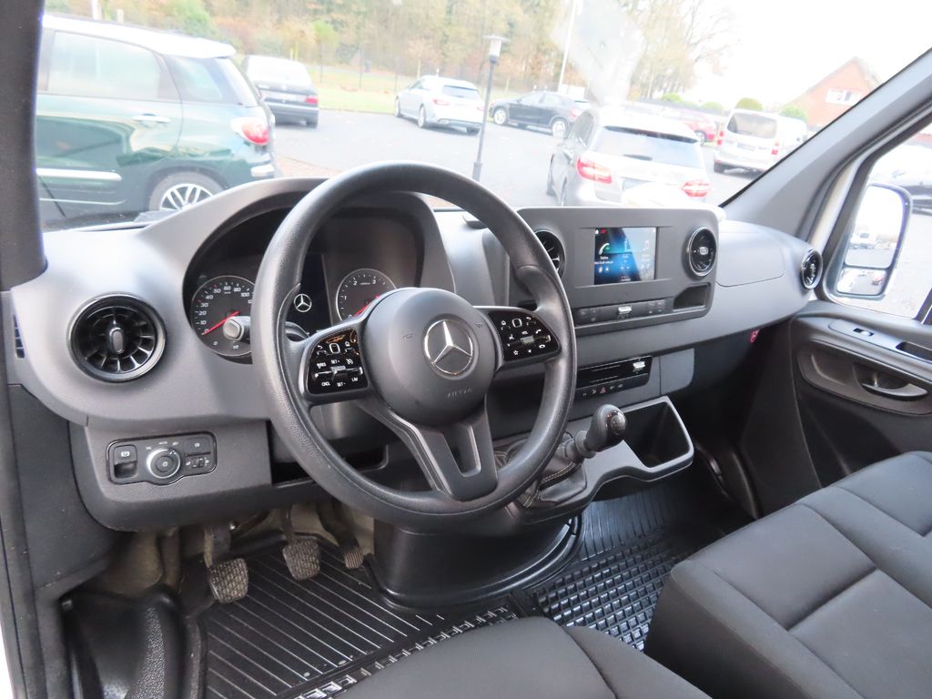 Mercedes-Benz Sprinter 2021