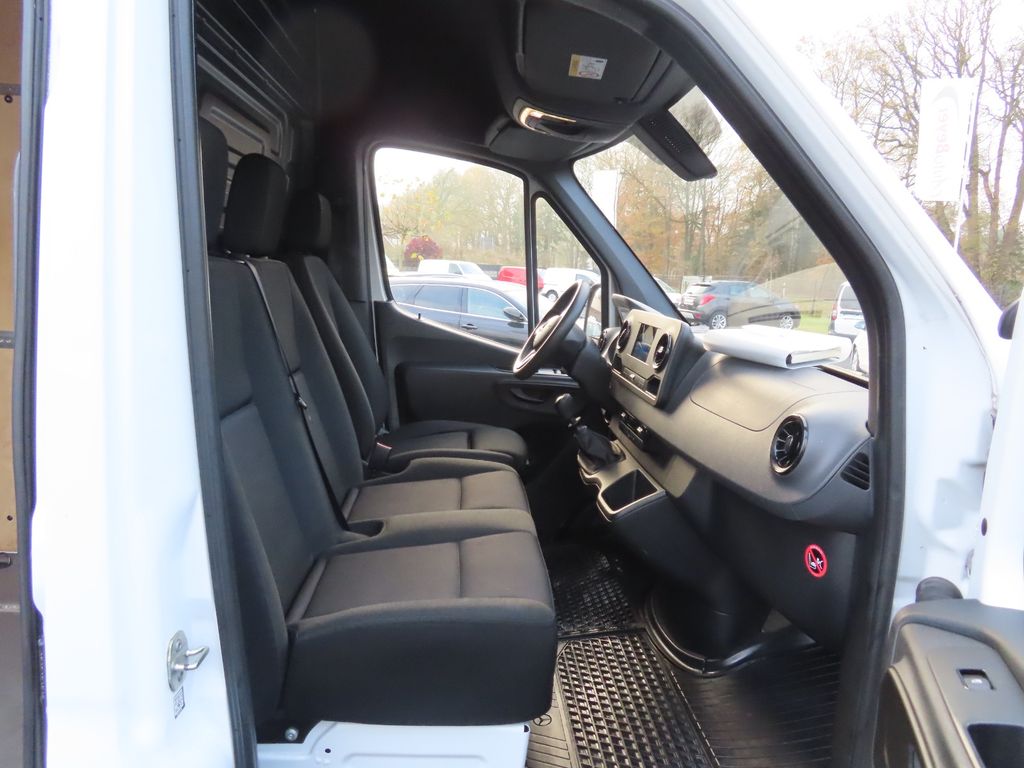 Mercedes-Benz Sprinter 2021