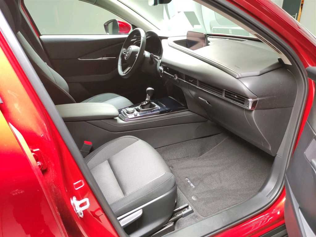 Mazda CX-30 2025