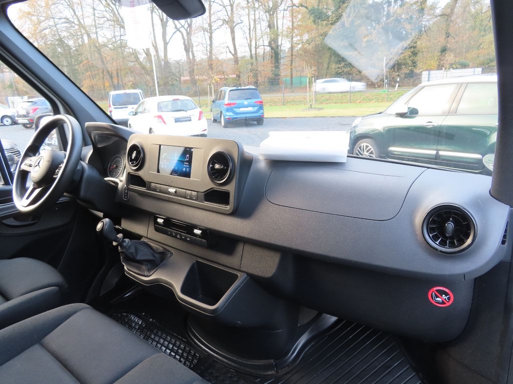 Mercedes-Benz Sprinter 2021