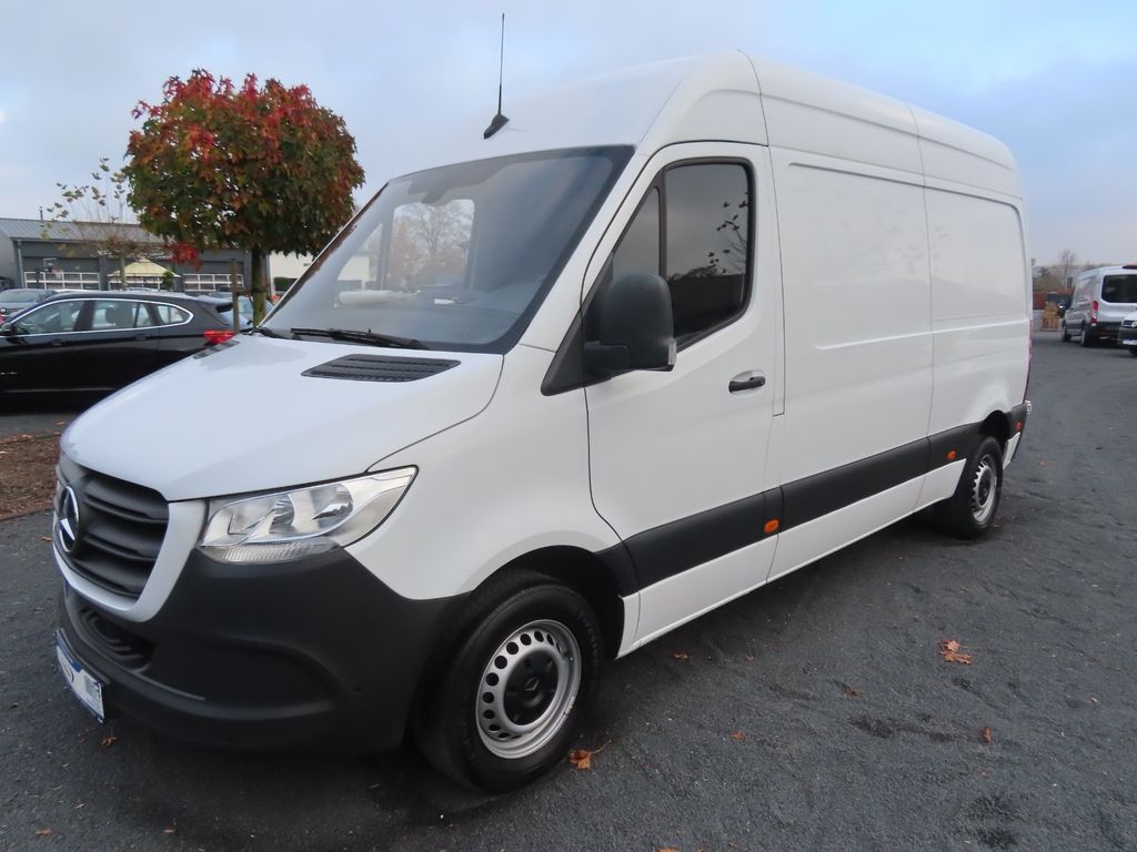 Mercedes-Benz Sprinter 2021