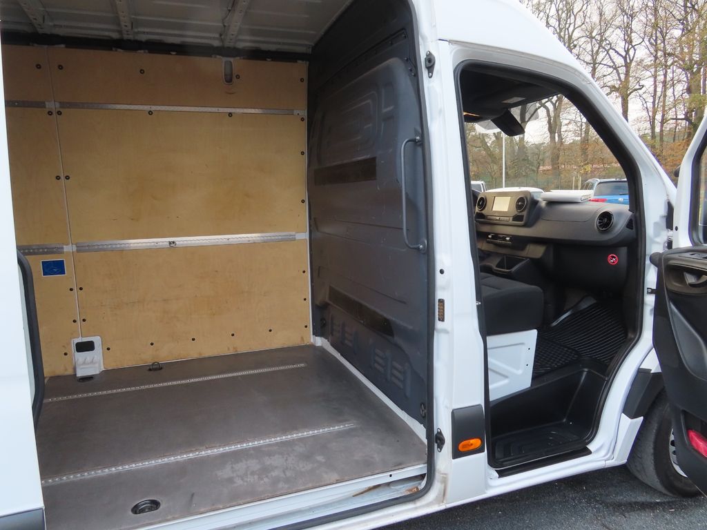 Mercedes-Benz Sprinter 2021