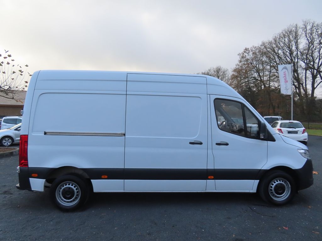 Mercedes-Benz Sprinter 2021