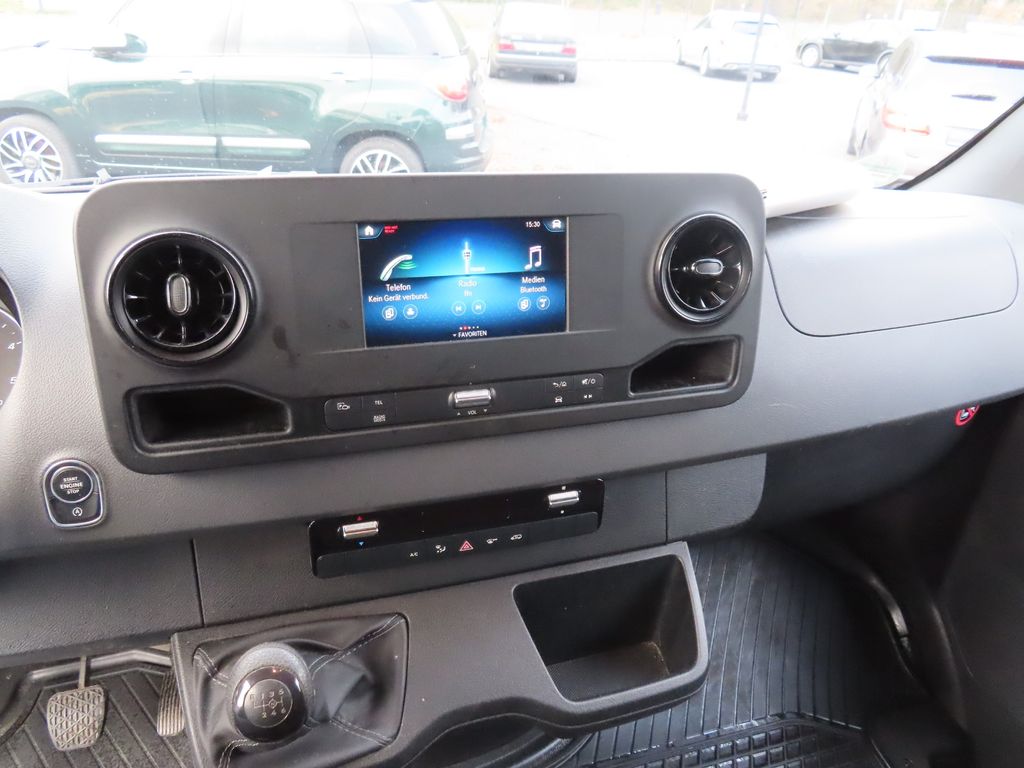 Mercedes-Benz Sprinter 2021