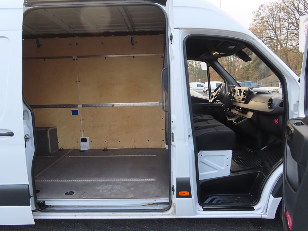 Mercedes-Benz Sprinter 2021