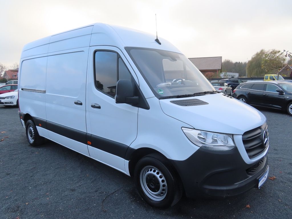 Mercedes-Benz Sprinter 2021