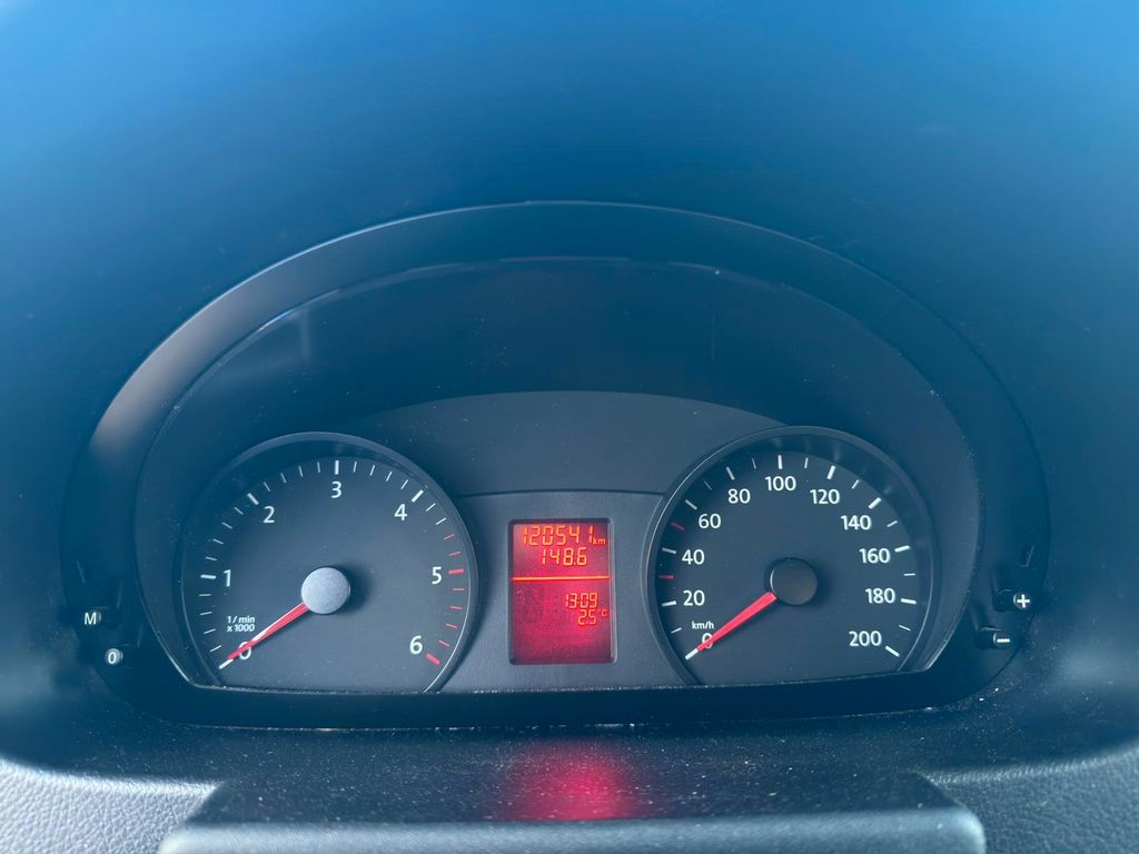 Volkswagen Crafter 2013