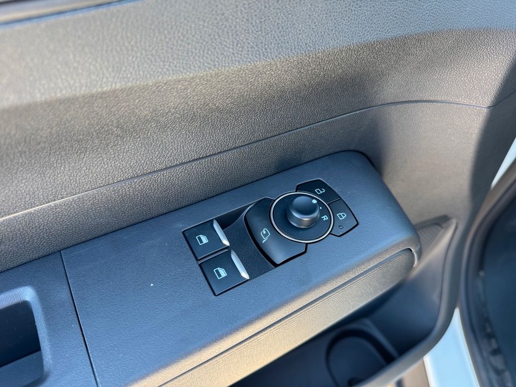 Ford Transit Courier 2025