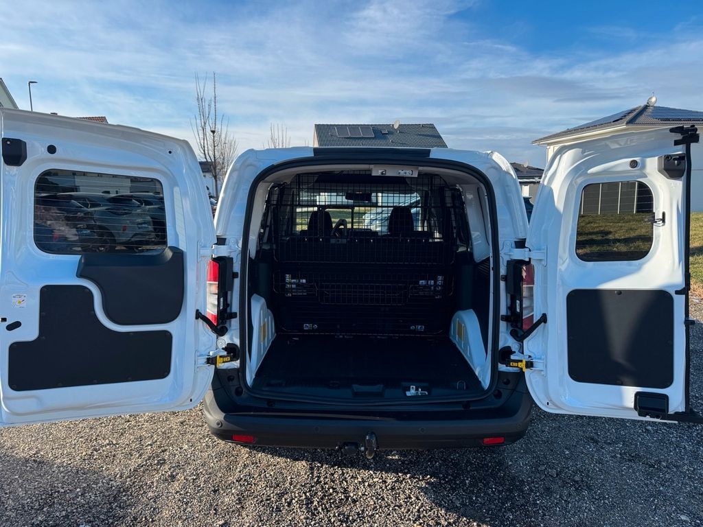 Ford Transit Courier 2025