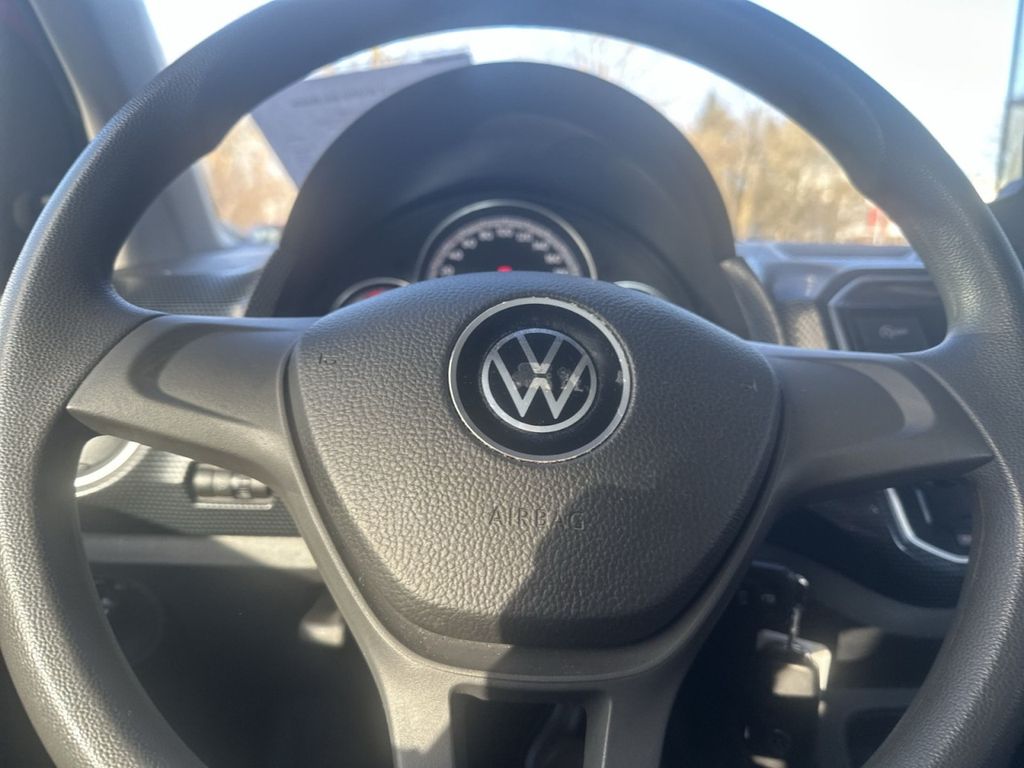 Volkswagen up! 2022