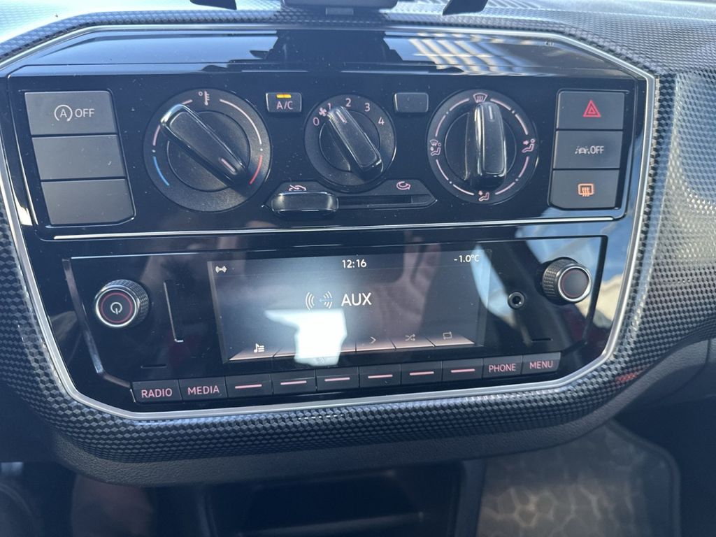 Volkswagen up! 2021
