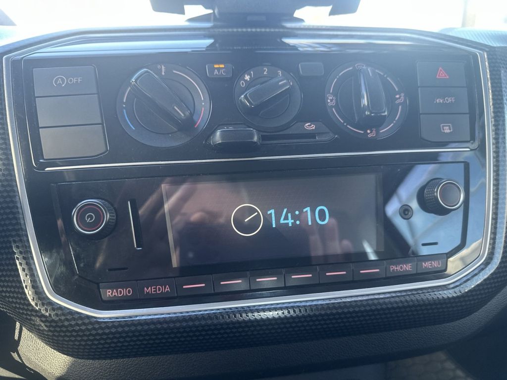 Volkswagen up! 2022