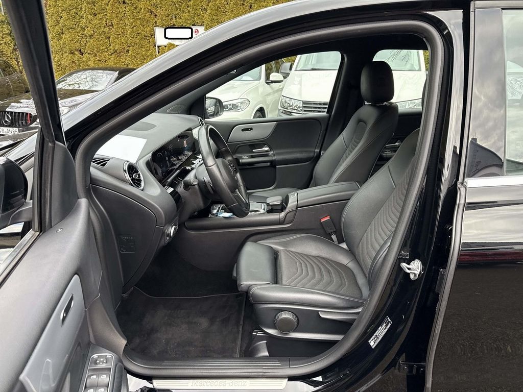 Mercedes-Benz B 200 2022