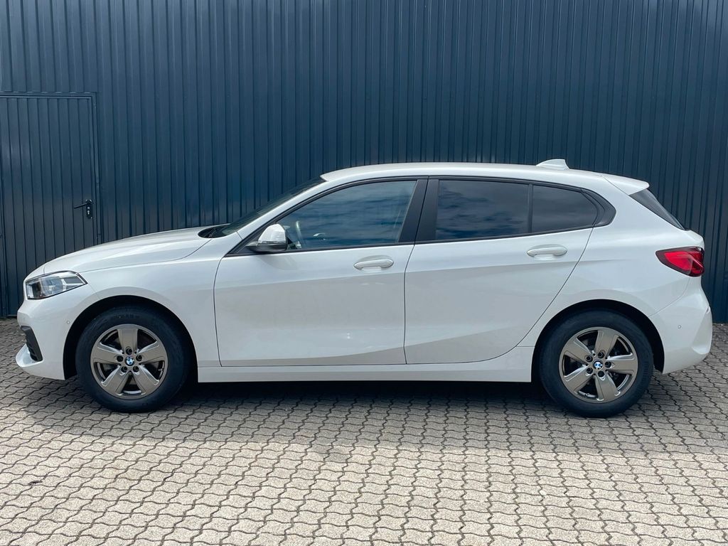 BMW 116 2024
