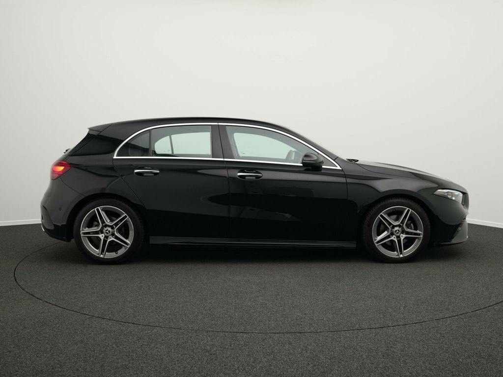Mercedes-Benz A 200 2024