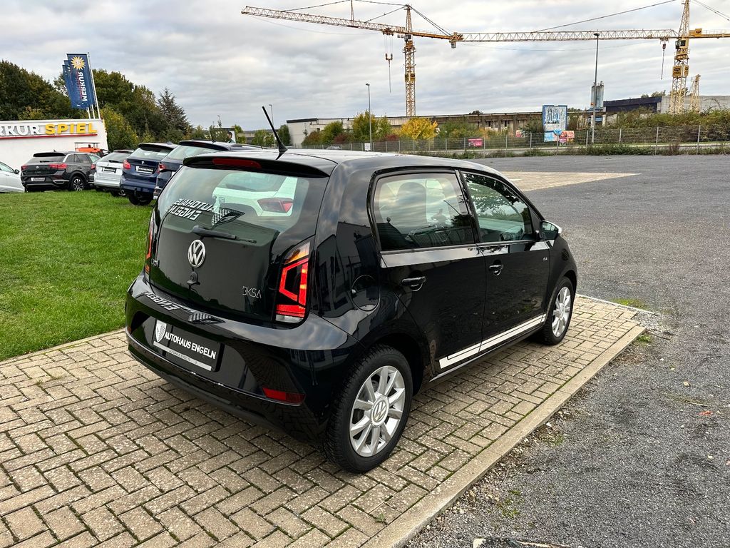 Volkswagen up! 2017