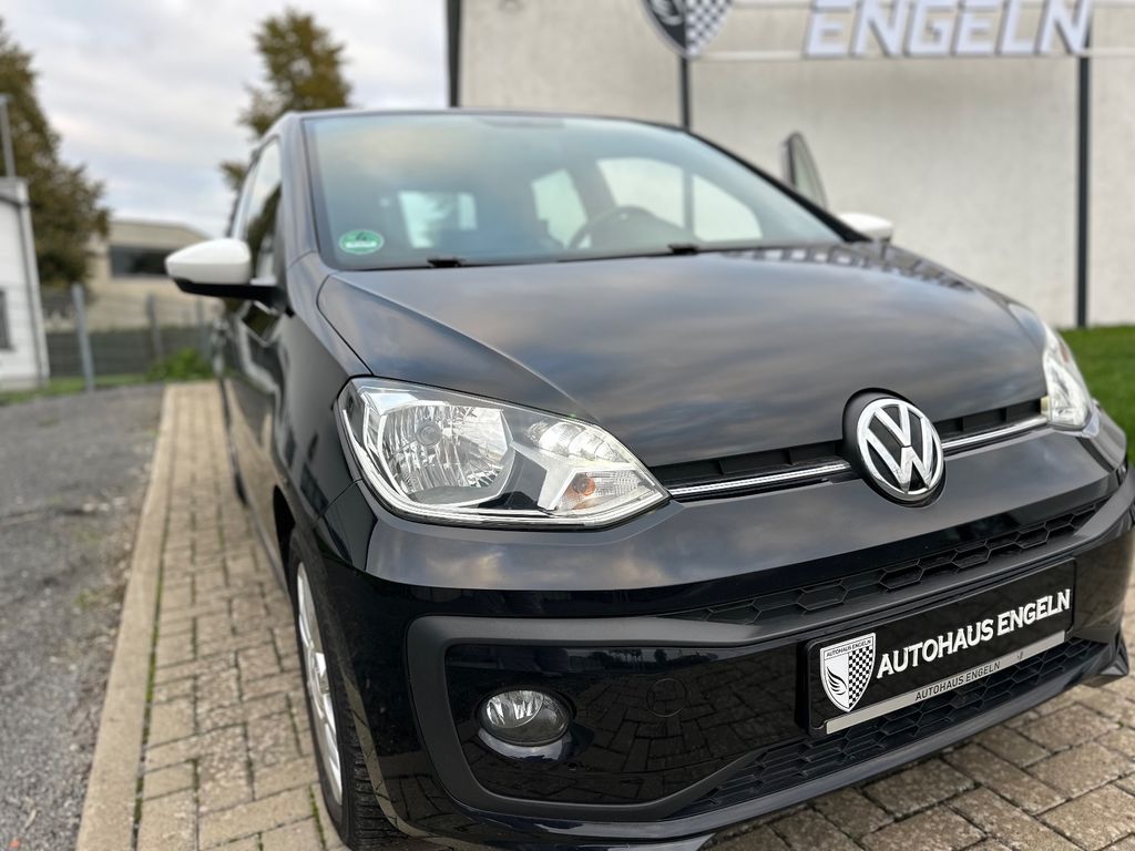 Volkswagen up! 2017