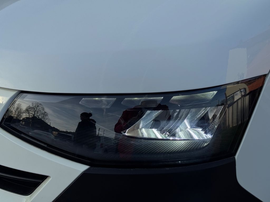 Volkswagen T7 Transporter 2025