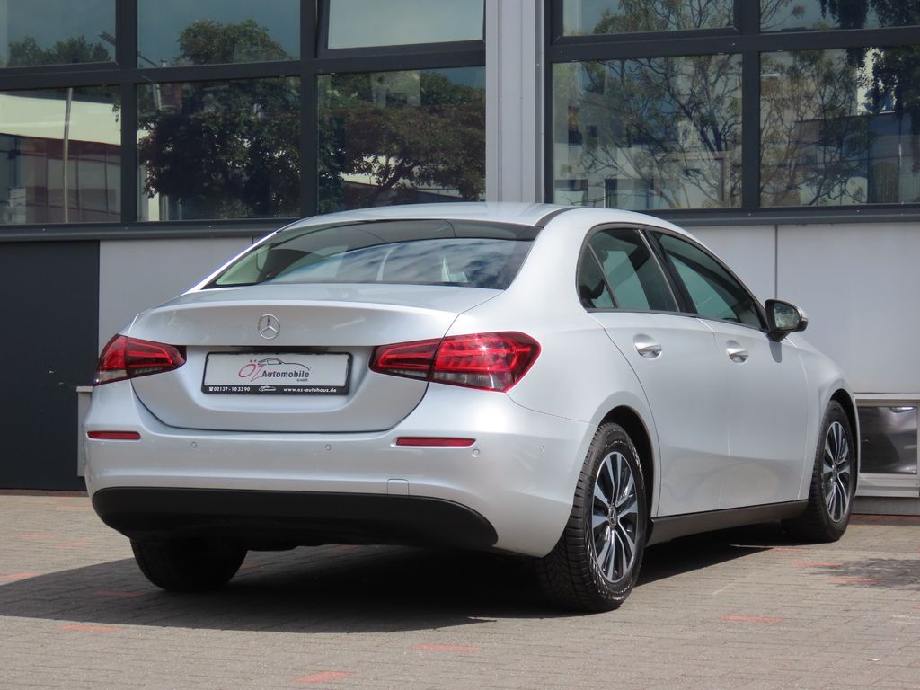 Mercedes-Benz A 200 2021