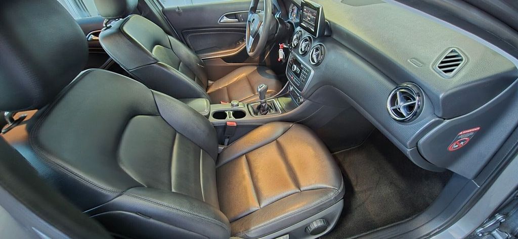 Mercedes-Benz A 180 2013