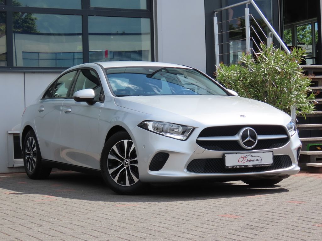 Mercedes-Benz A 200 2021