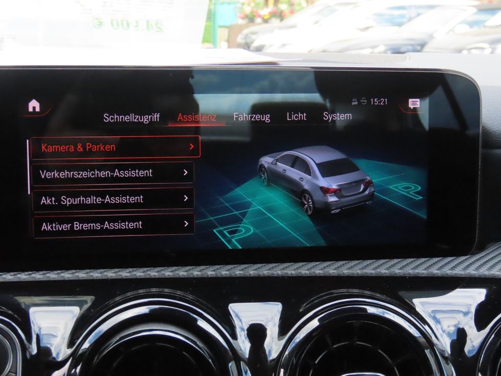 Mercedes-Benz A 200 2021