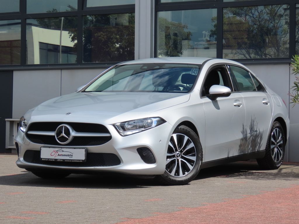 Mercedes-Benz A 200 2021