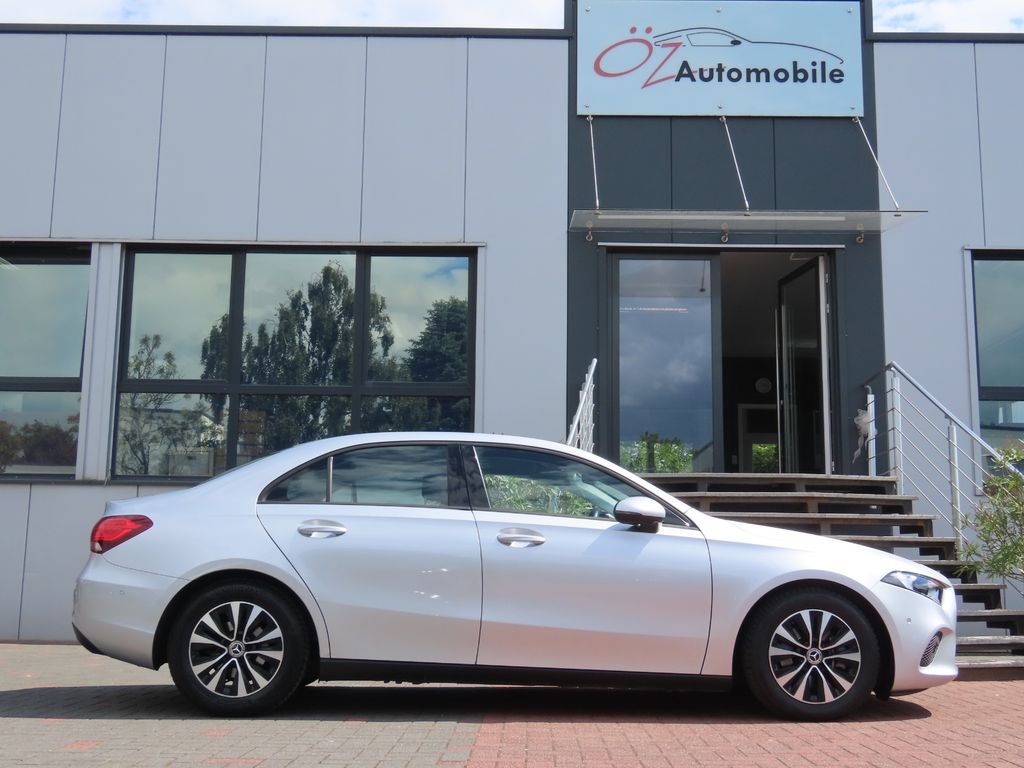 Mercedes-Benz A 200 2021