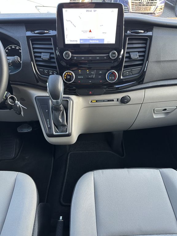 Ford Tourneo Custom 2022