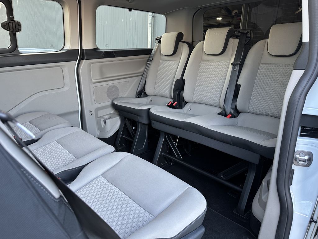 Ford Tourneo Custom 2022