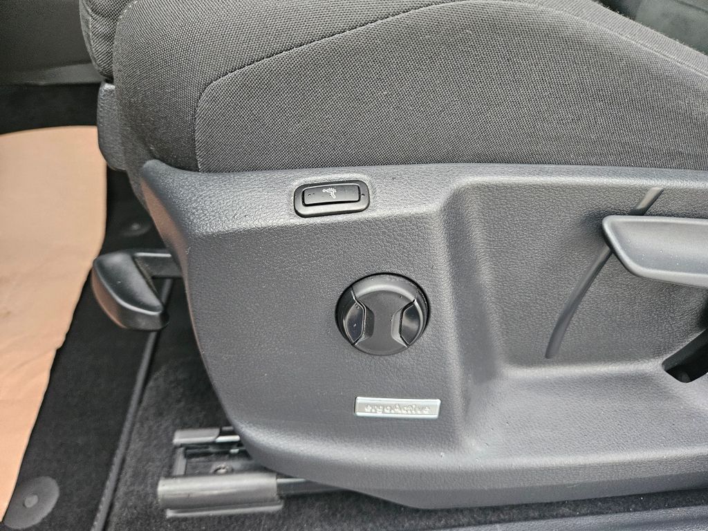 Volkswagen Touran 2021