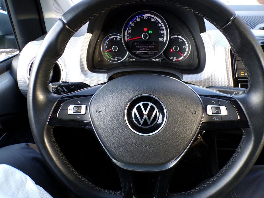 Volkswagen up! 2021